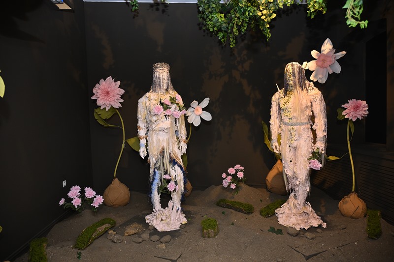 Cemiyet Ve Sanat Dünyas� Akaretler�de Bulu�tu  Türkiye�nin En De�erli Koleksiyonlar�  Artweeks �stanbul Collectors Edisyonu �le �lk Kez Soka�a �ndi!